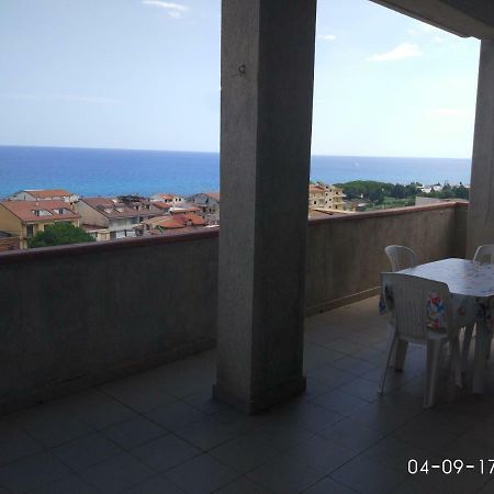 Villa Spaia Brancaleone Marina Exteriör bild
