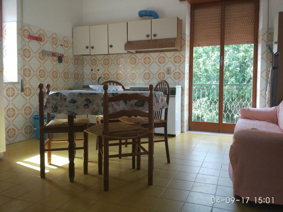 Villa Spaia Brancaleone Marina Exteriör bild